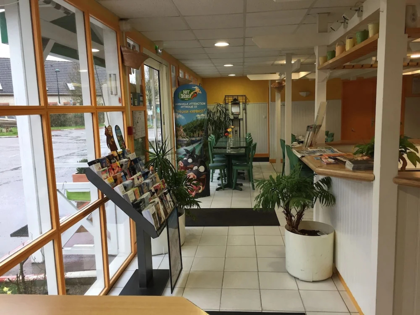 Fasthôtel Paris Ouest - Plaisir