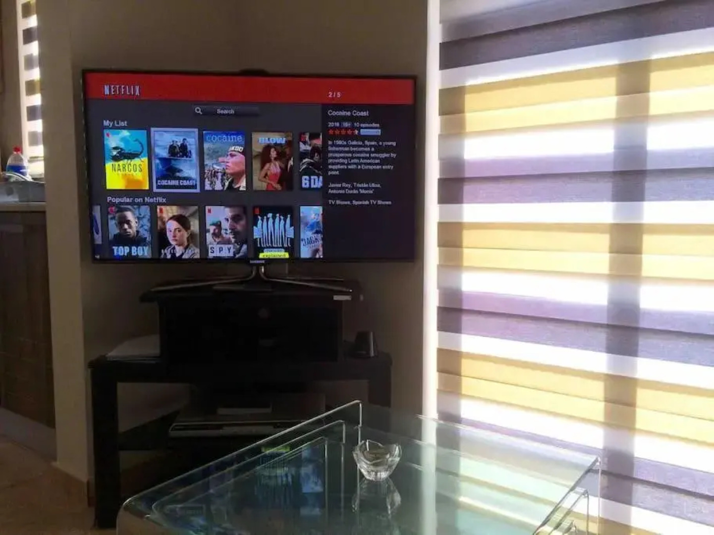 May Flower: Modern Flat close to Airport/Bus Stops