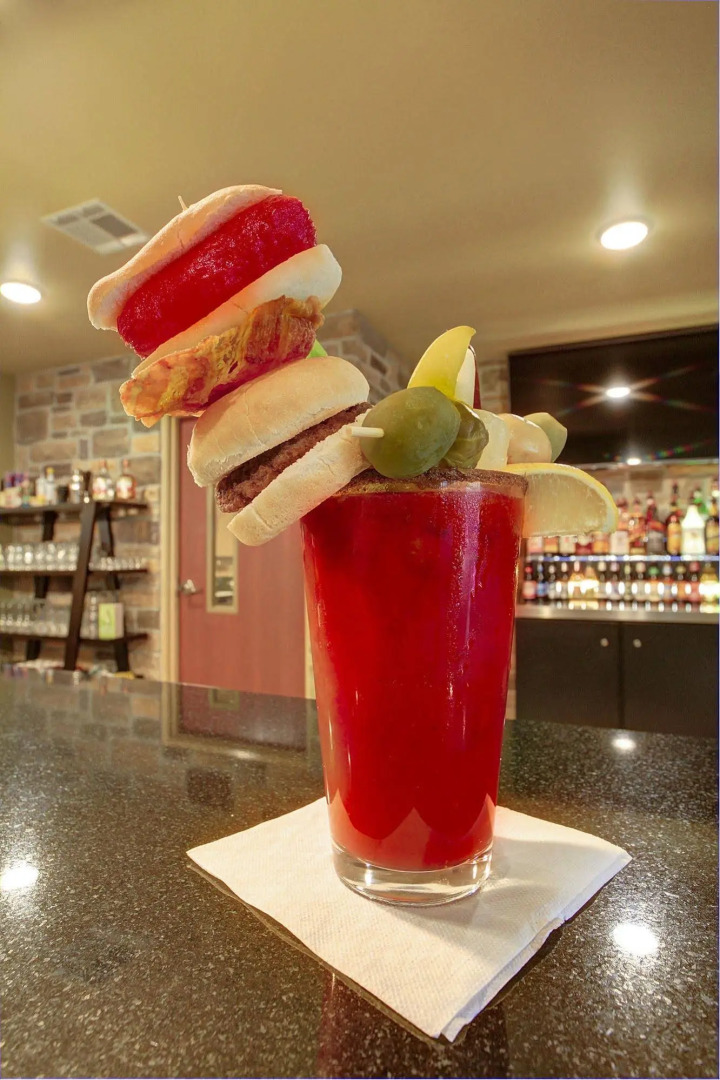 Cobblestone Hotel & Suites – Pulaski/Green Bay