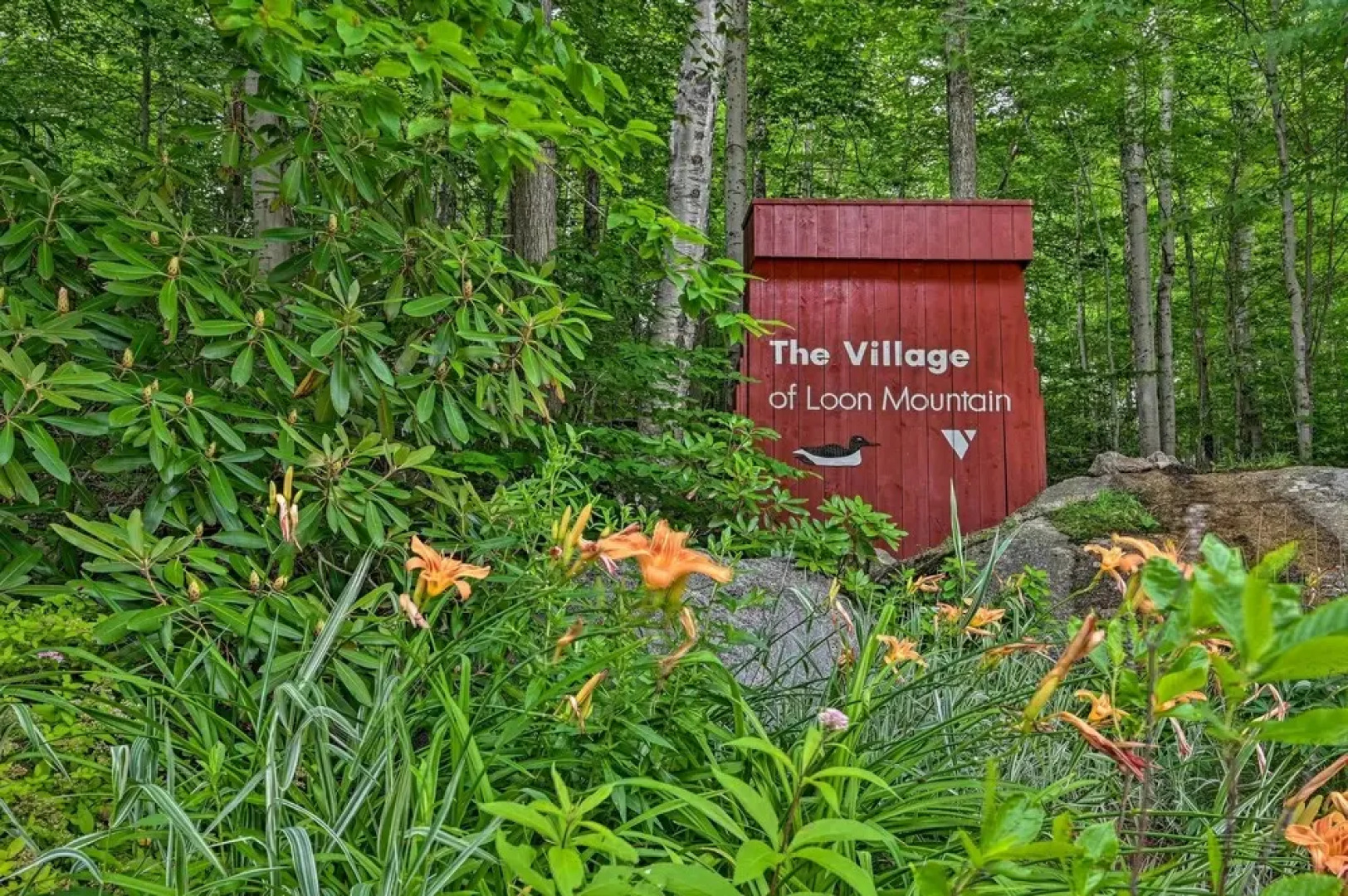Village of Loon Mtn Condo w/ Fireplace & Balcony!