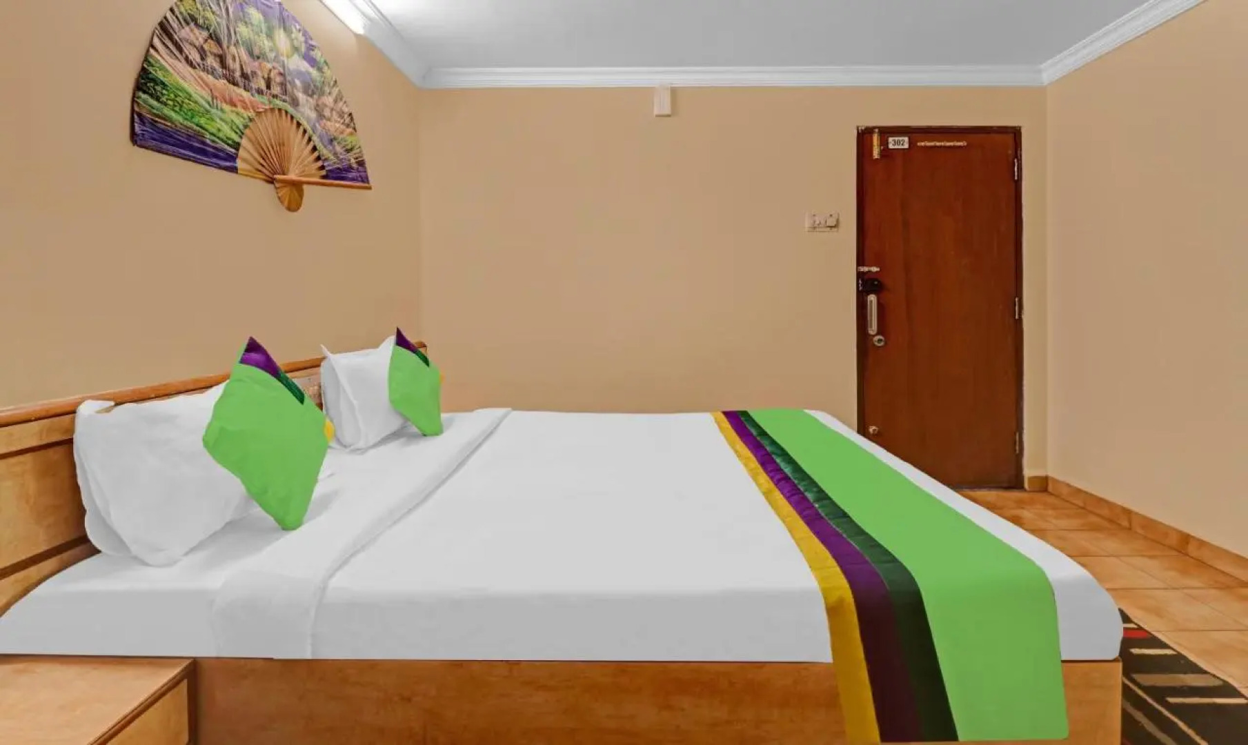 Treebo Surya Yatri Niwas