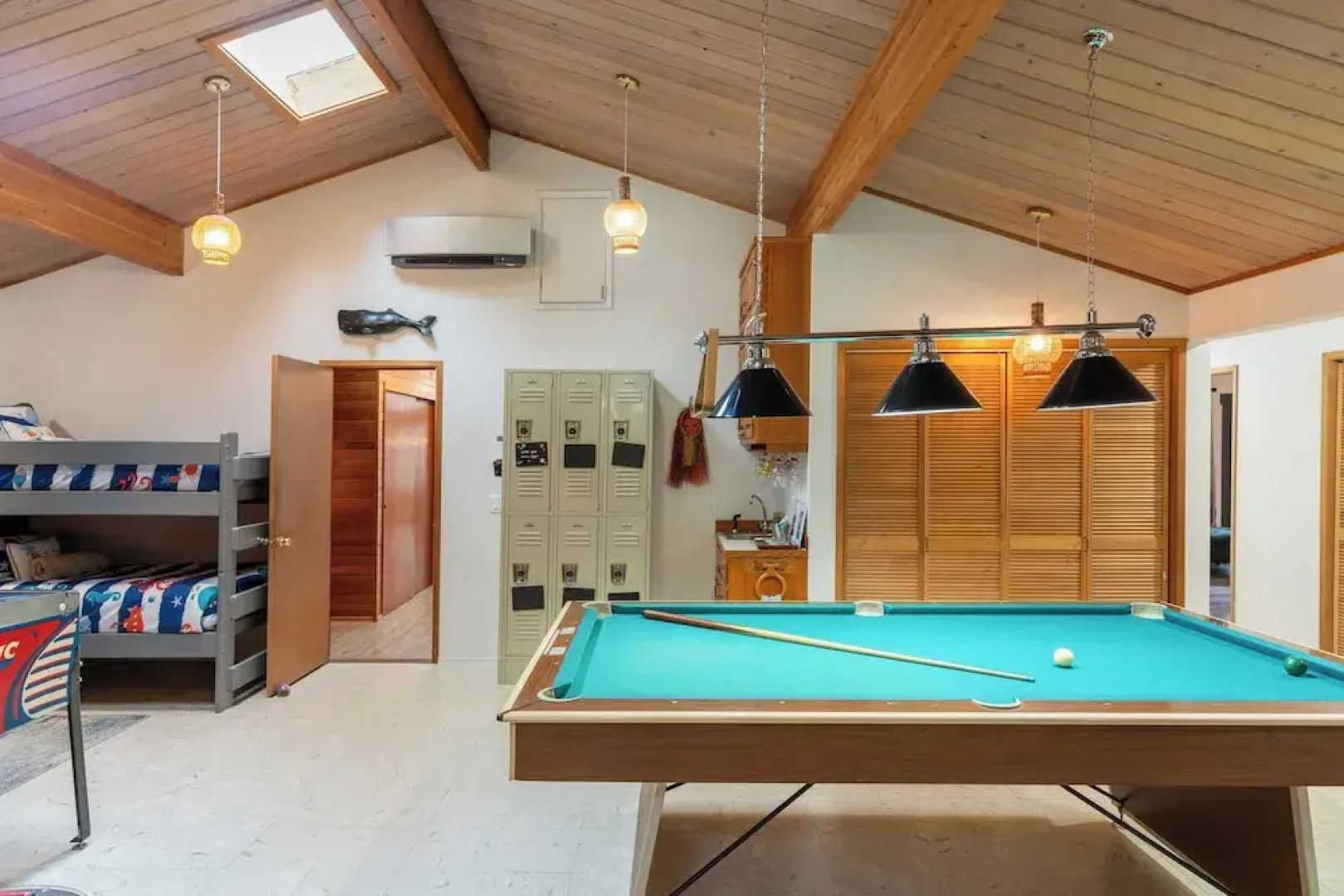 Oceanfront w/ Game Room, Fire Pit, Panoramic Views Angels Landing by Avantstay