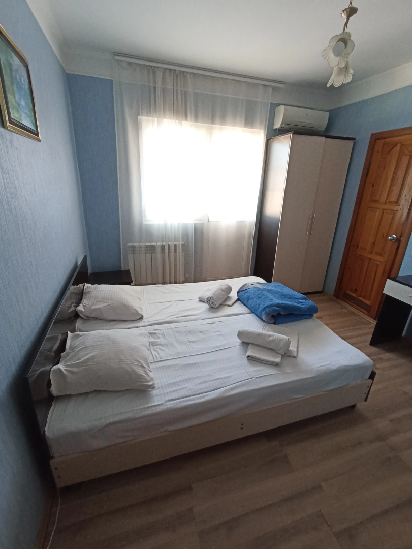 Робинзон (Адлер)