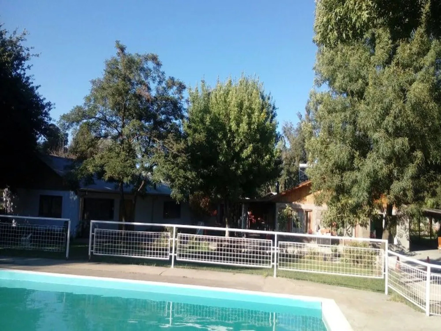 Casa Hostal El Aromo