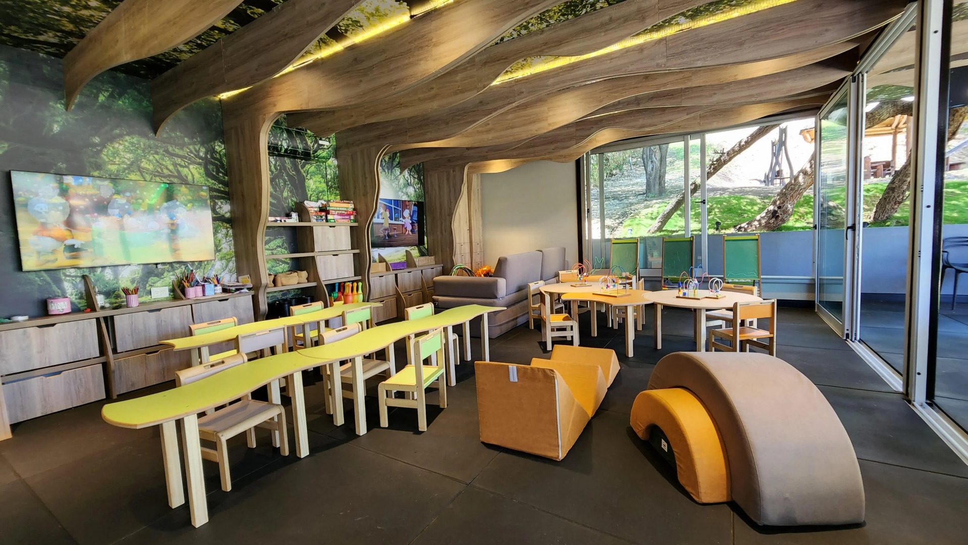 Pinares Panorama Suites & Spa