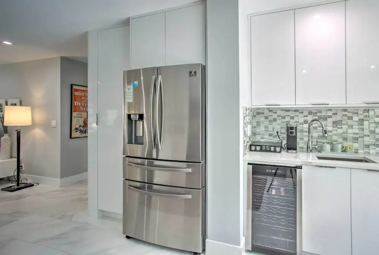 Modern Wilton Manors Home w/ Outdoor Oasis!