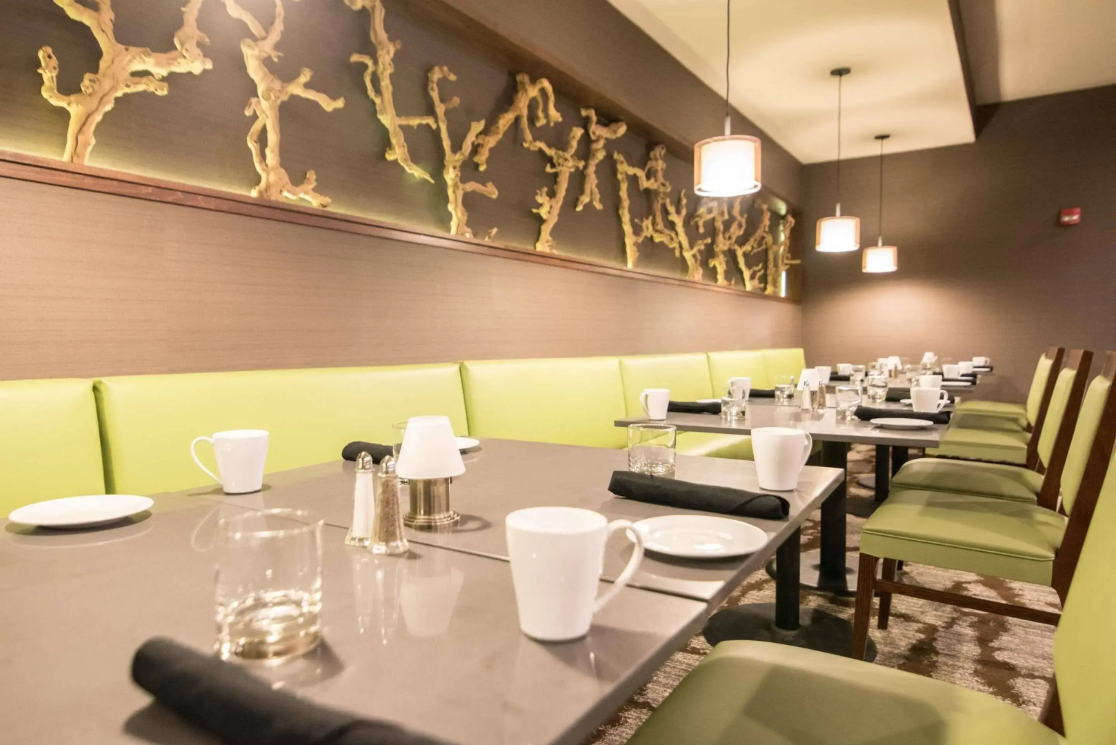 Отель Wyndham Garden Westlake