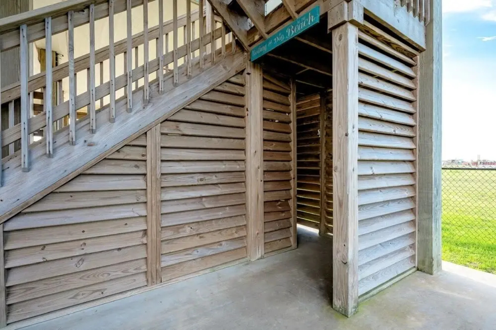 The Beach House 3 Bedroom Home by RedAwning