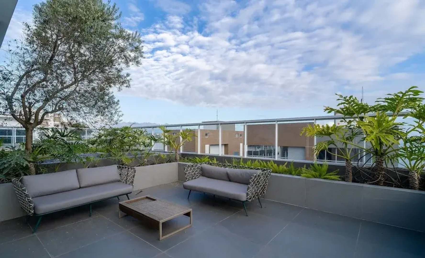 Studio Just a few Steps From the Beach - Kpl0806