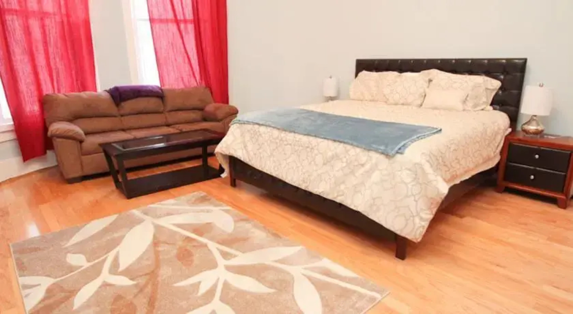 Walnut Street Stunning 3 Bedroom