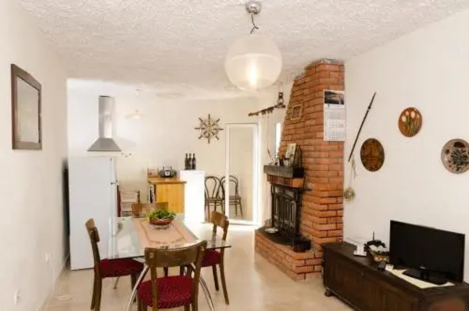 Three-Bedroom Holiday Home in Potomje