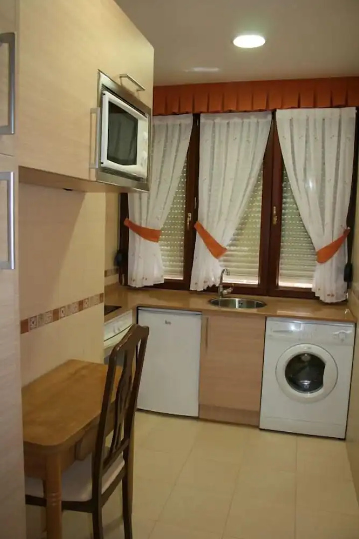 Apartamentos Metro Pasarela