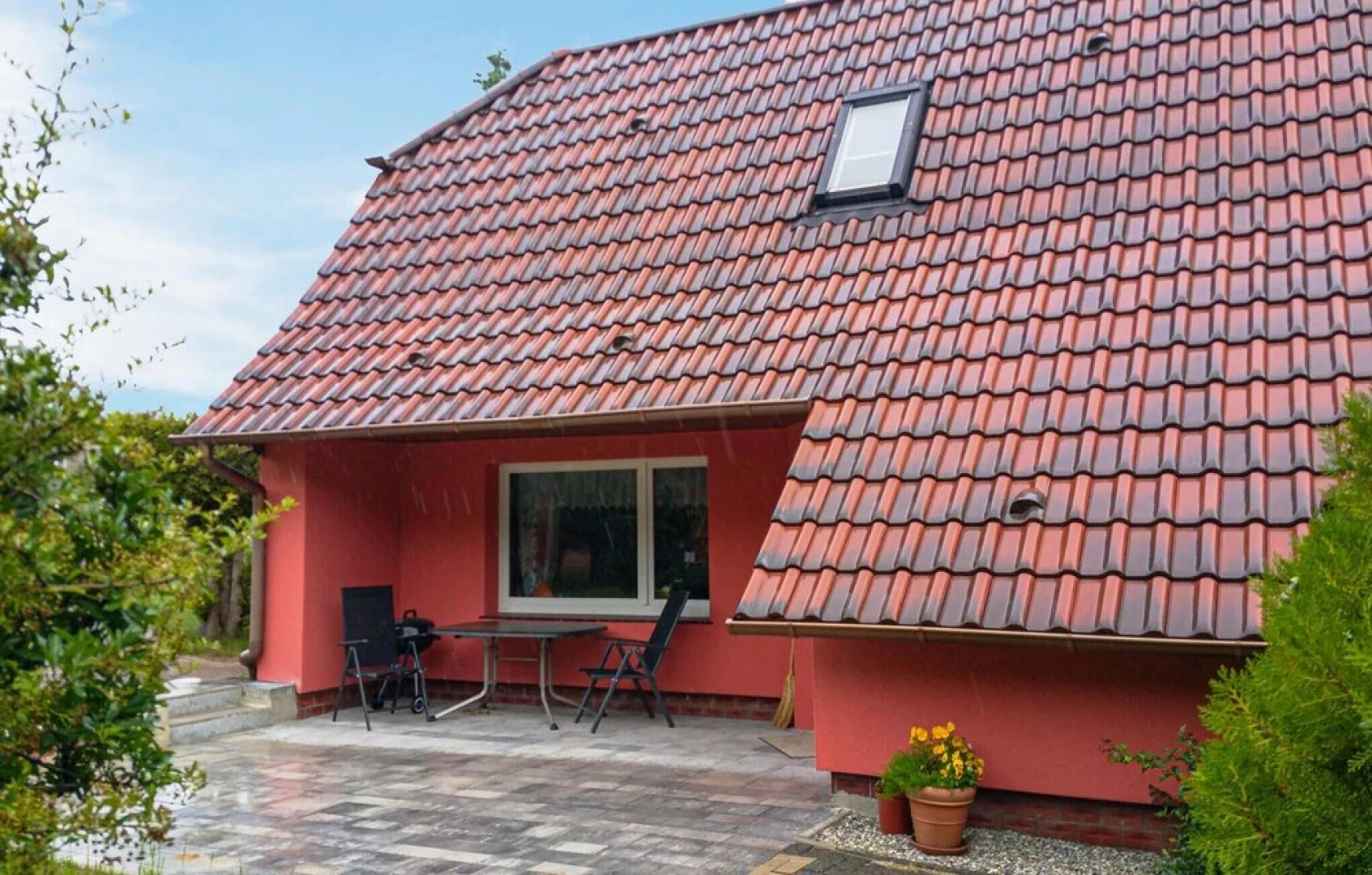 Stunning Home in Klein Warin With Wifi and 2 Bedrooms