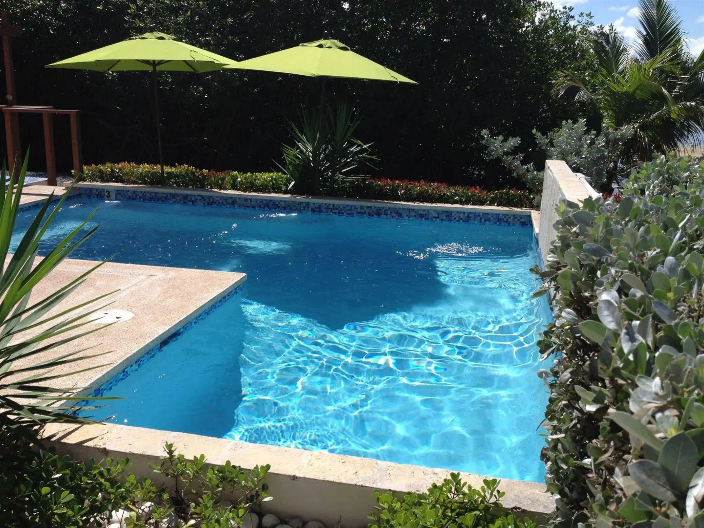 Numero Uno Piñones Short Term Rental