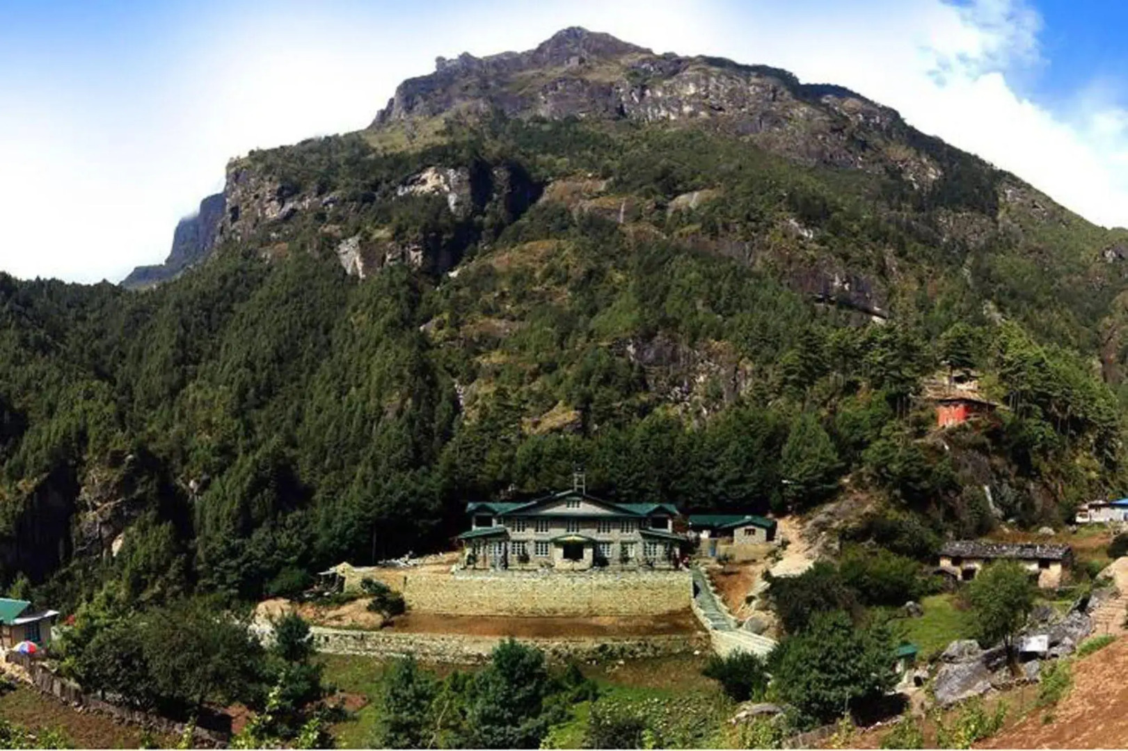 Mountain Lodges of Nepal - Monjo