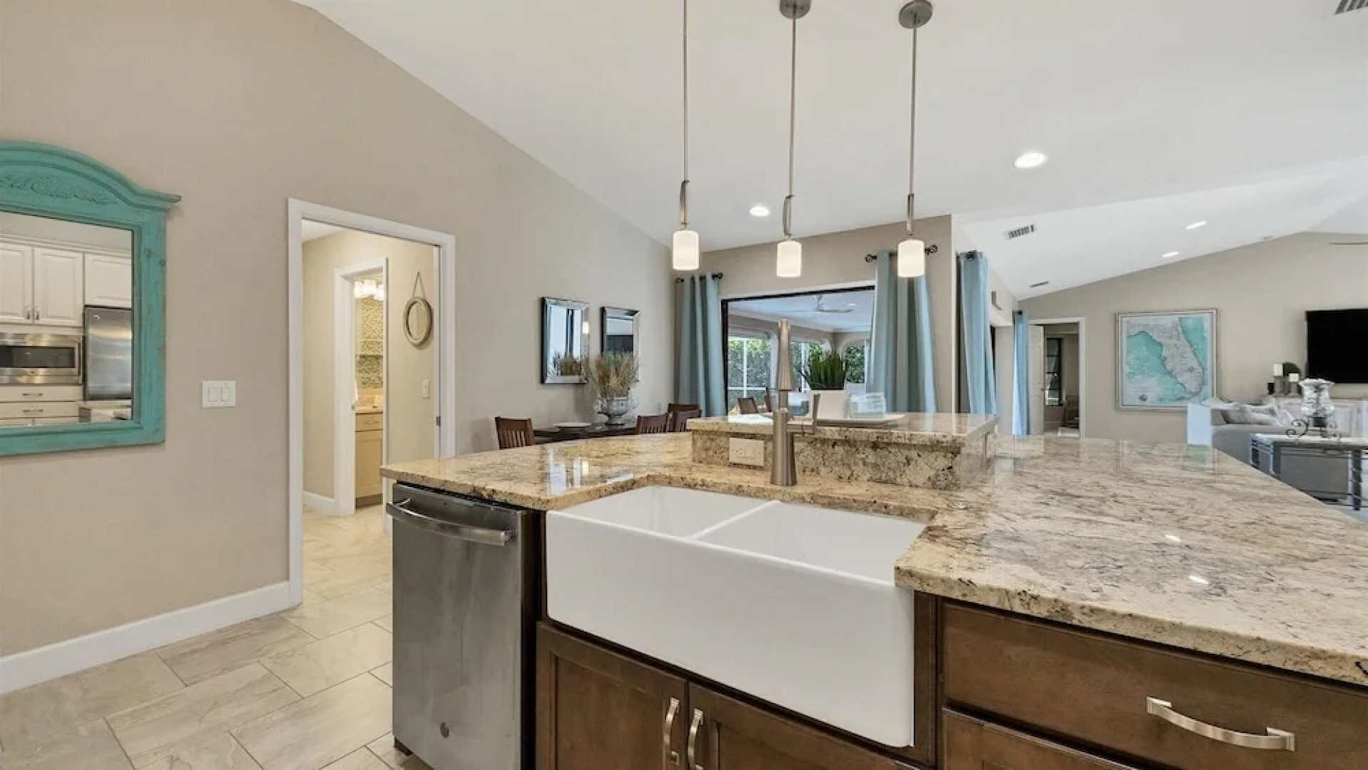 1588 san Marino Court