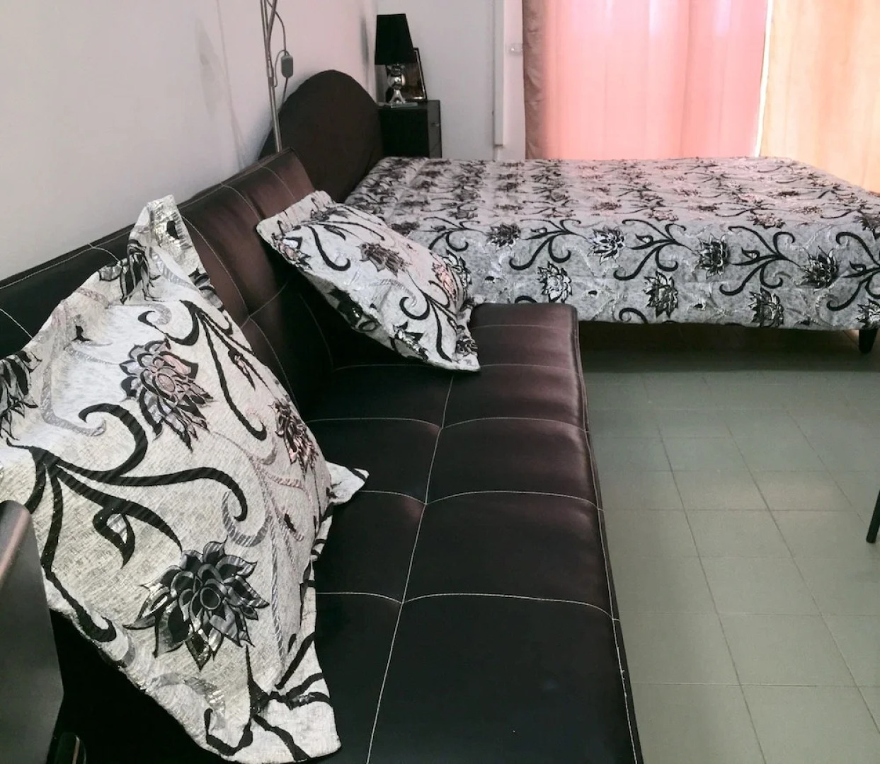 Monolocale con vista mare