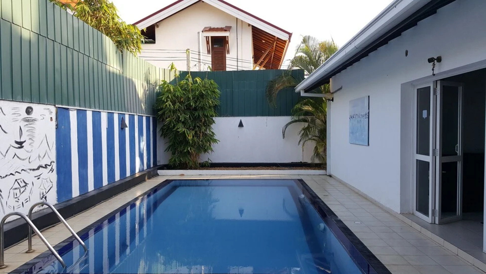 Tripper's Private Villa