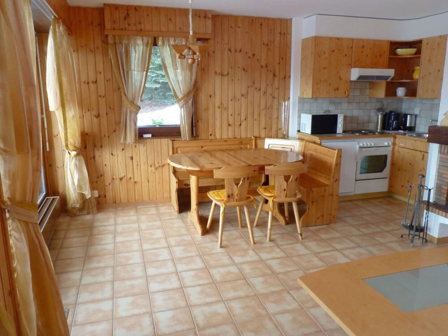 Austral 204 Leytron in Leytron