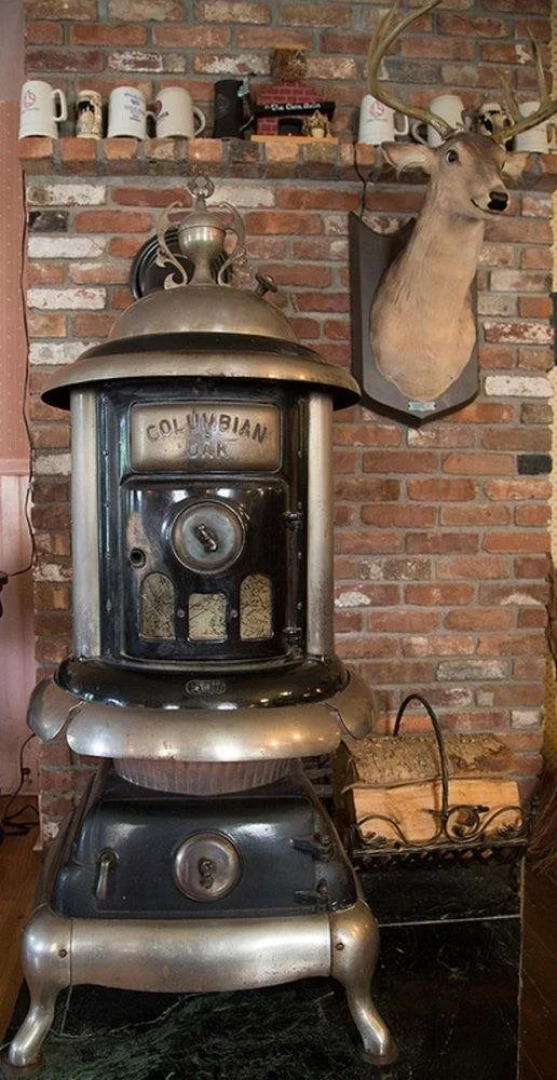 Casa Bella Inn & Restaurant