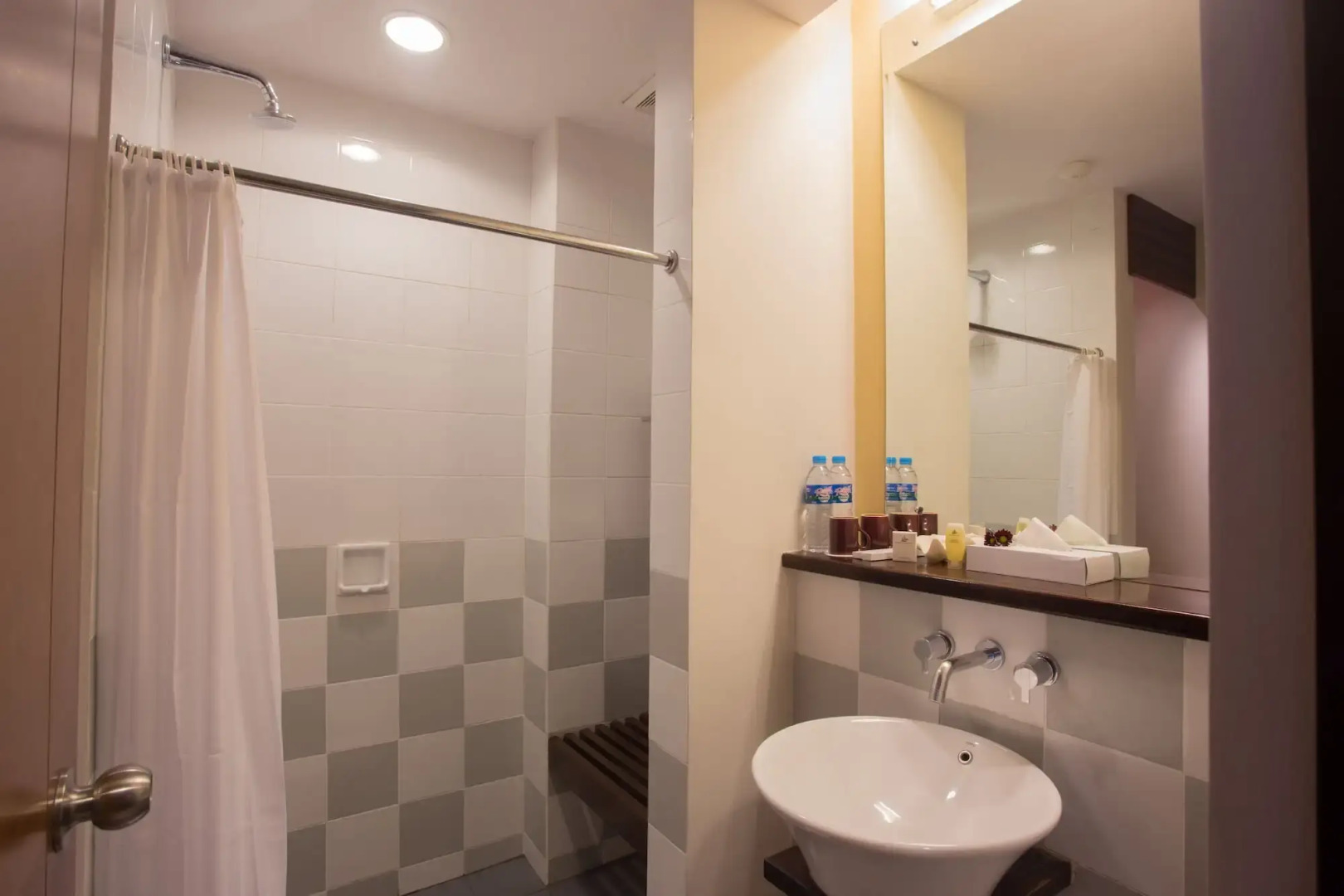 Bintang Flores Hotel