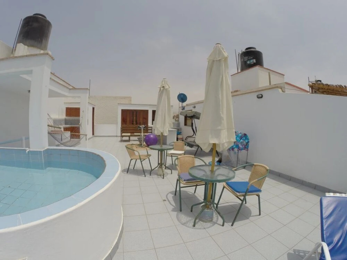 Waves Surf Camp Peru - Hostel