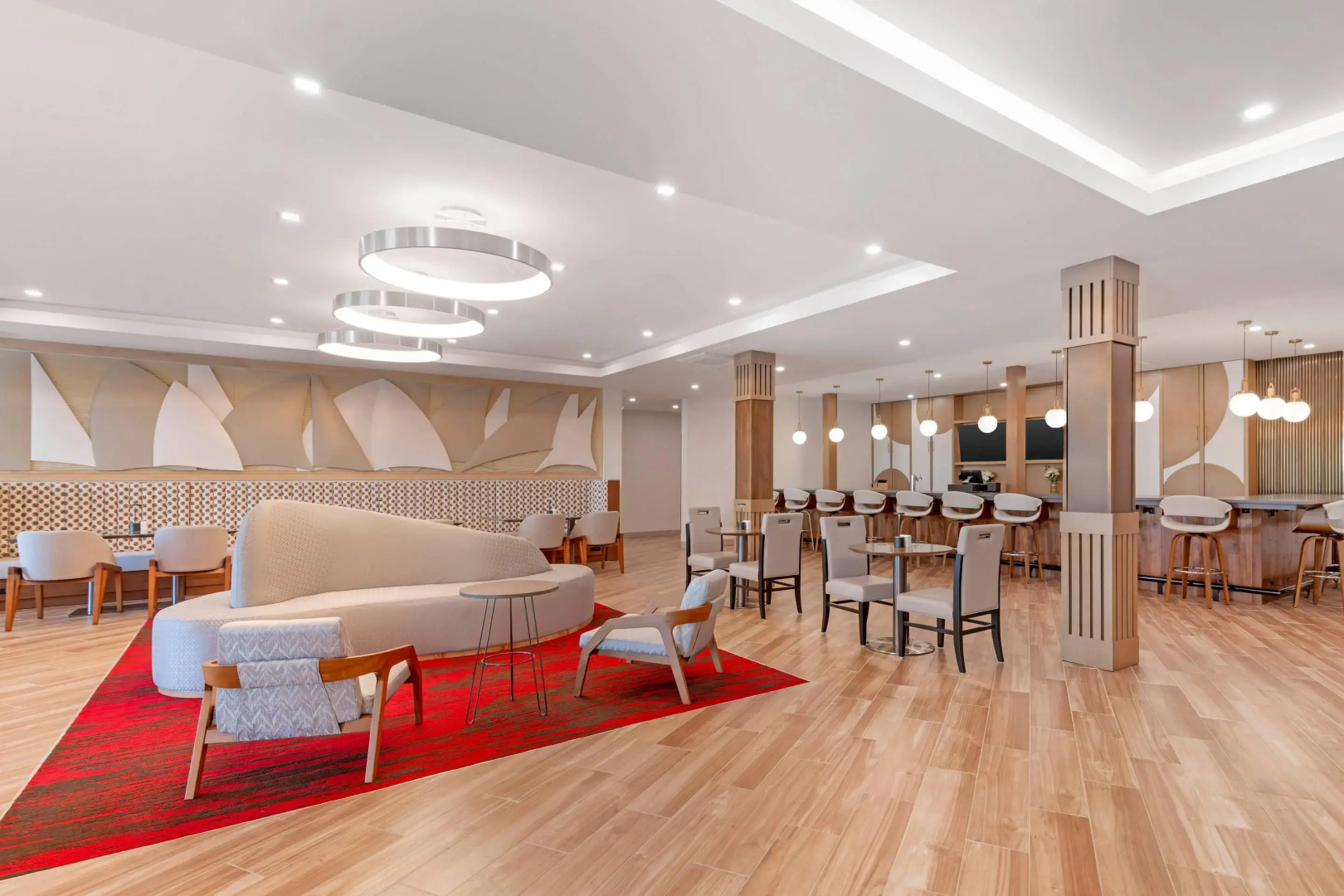 Cambria Hotel & Suites Plymouth