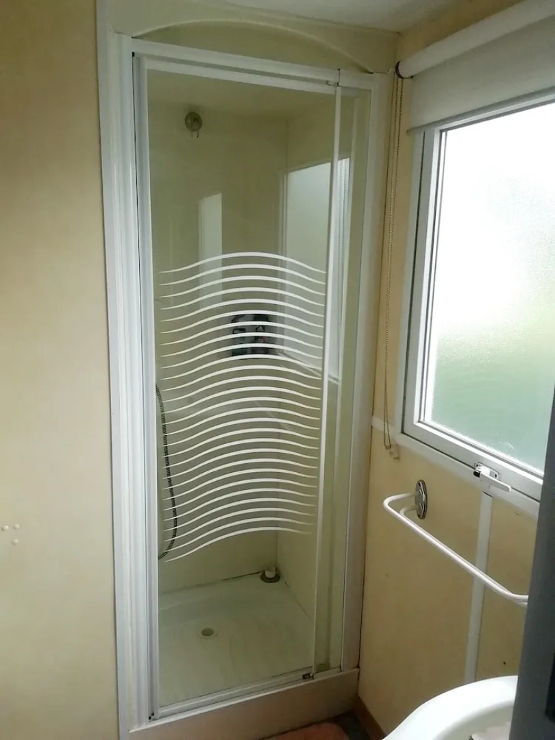 Bungalow with 3 Bedrooms in Saint-Hilaire-De-Riez, with Shared Pool - 6 Km From the Beach