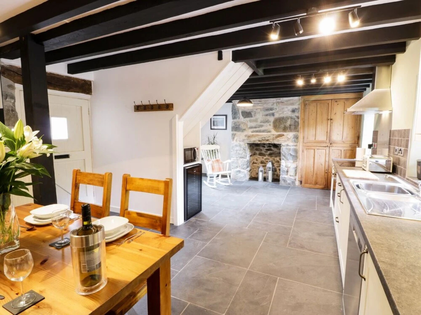 Hen Gelligemlyn - The Annexe