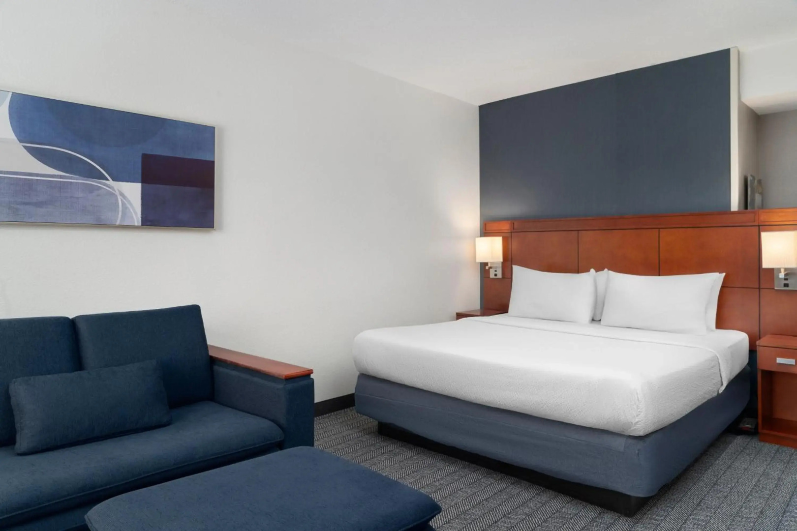 Courtyard by Marriott Richmond North