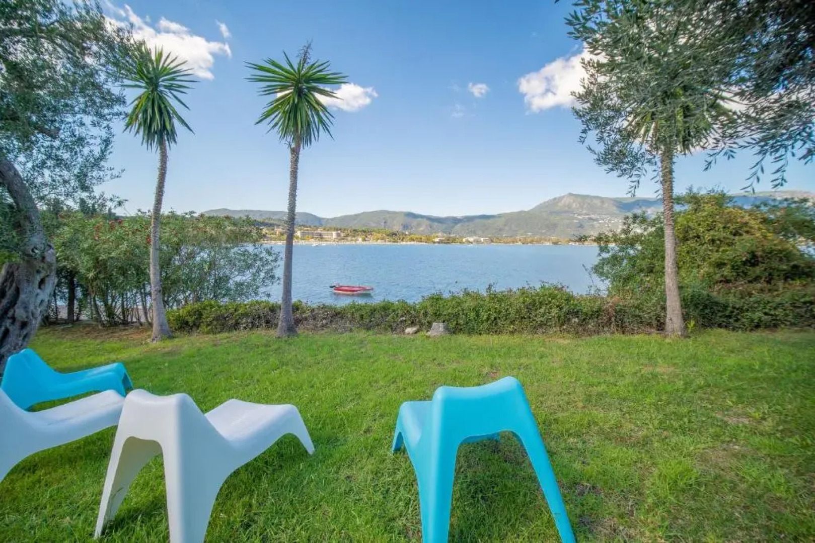 Saint Nicholas Beach Studio I