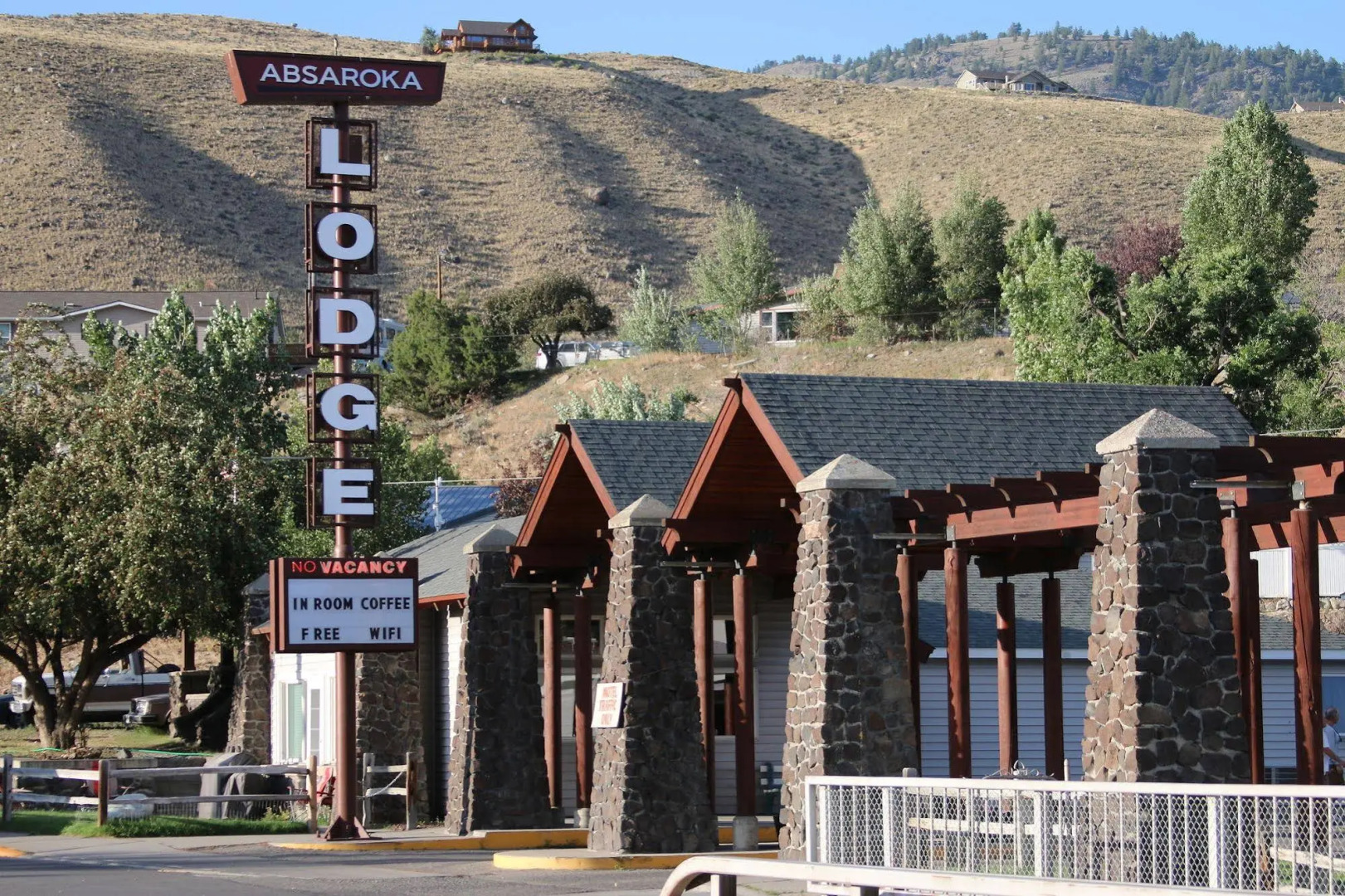 Absaroka Lodge