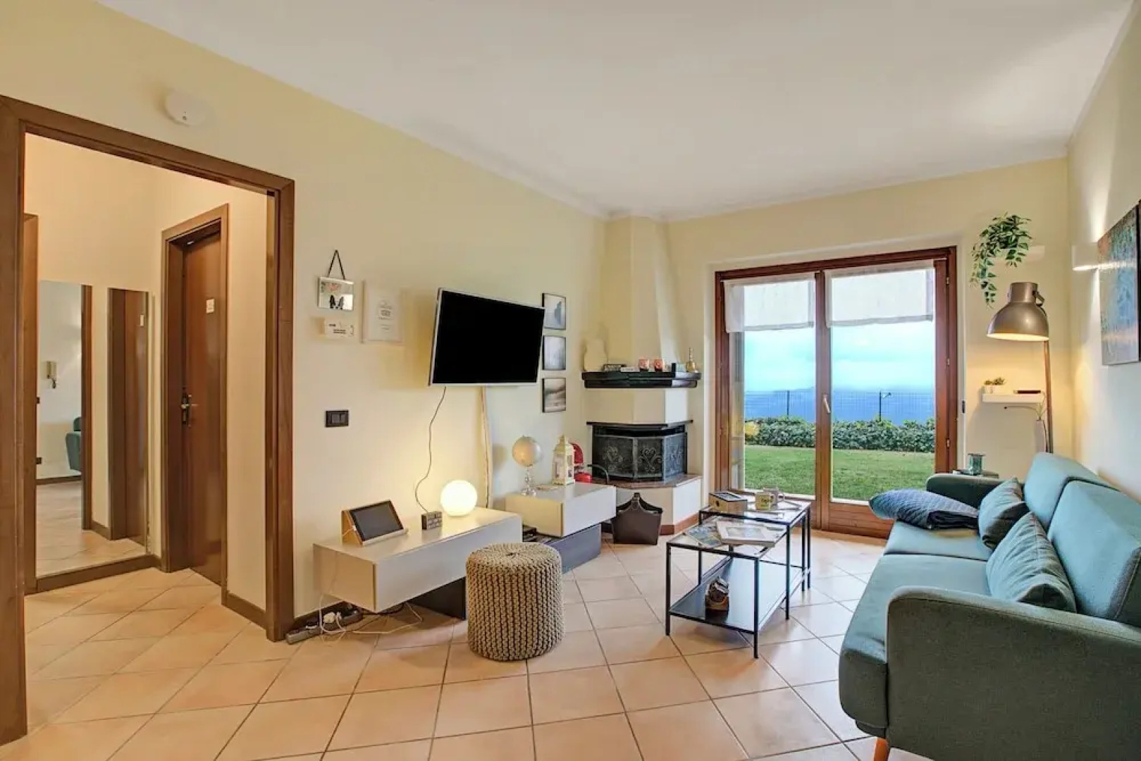 Amirovista-garden, Lake View, Shared Pool