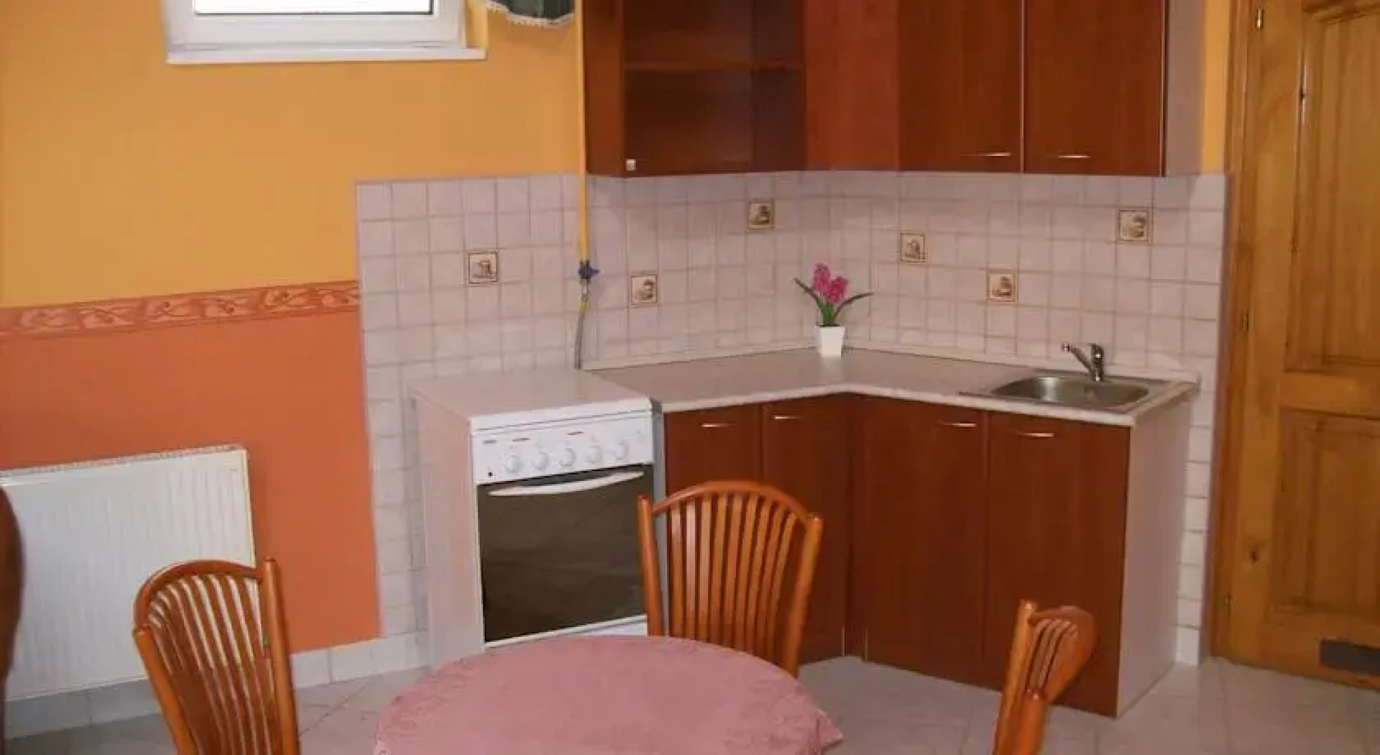 Aqua Azur Guesthouse