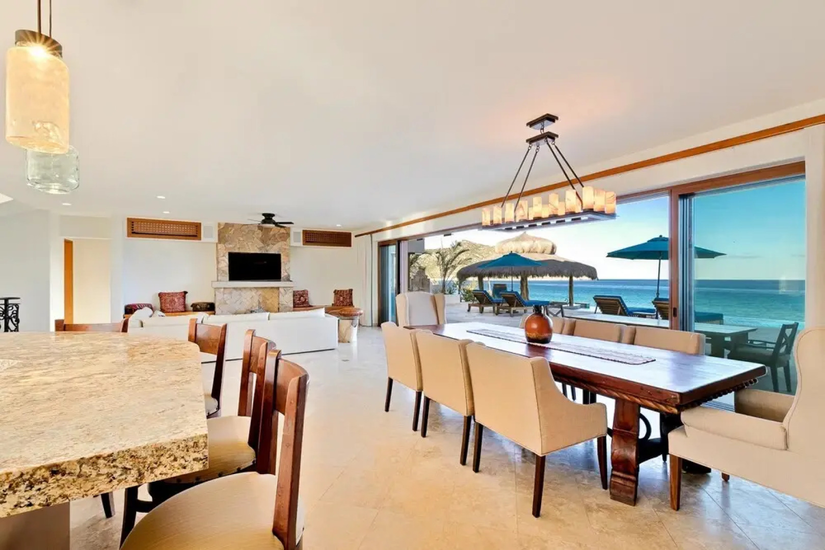 Oceanfront Getaway Near Cabo Pulmo: Villa Bahia de los Frailes