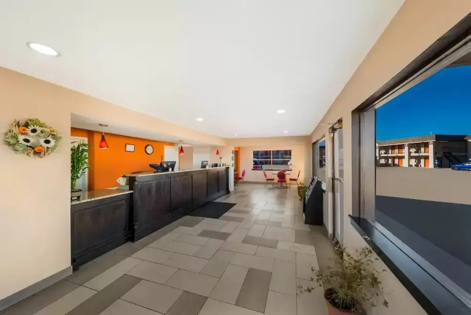 Super 8 By Wyndham Wichita Falls