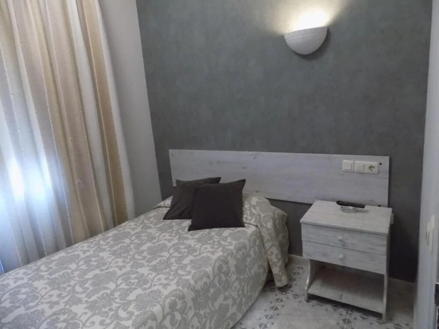 Hostal Restaurante Cuatro Caminos