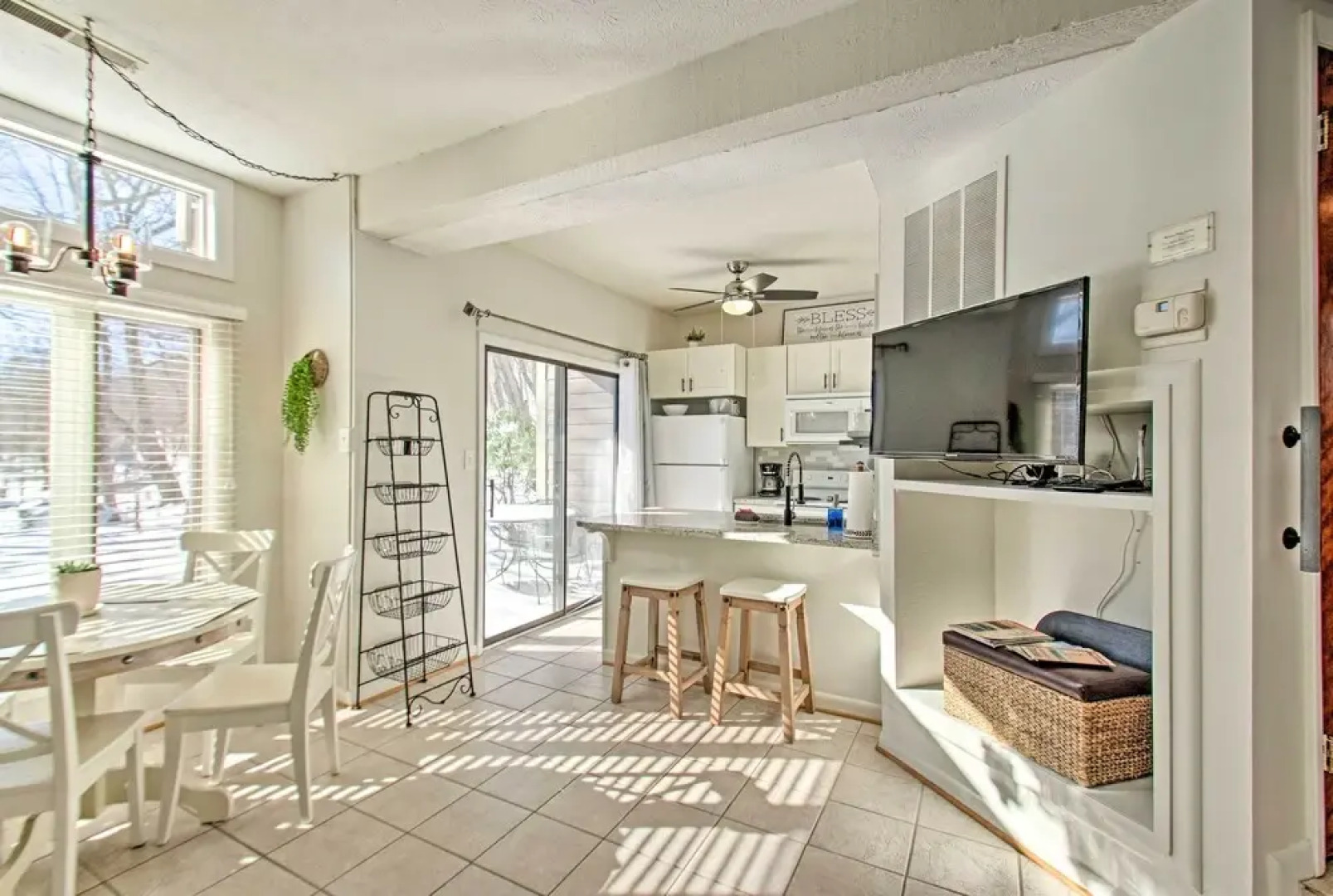 Wintergreen Resort Escape ~ Walk to Ski Lift!