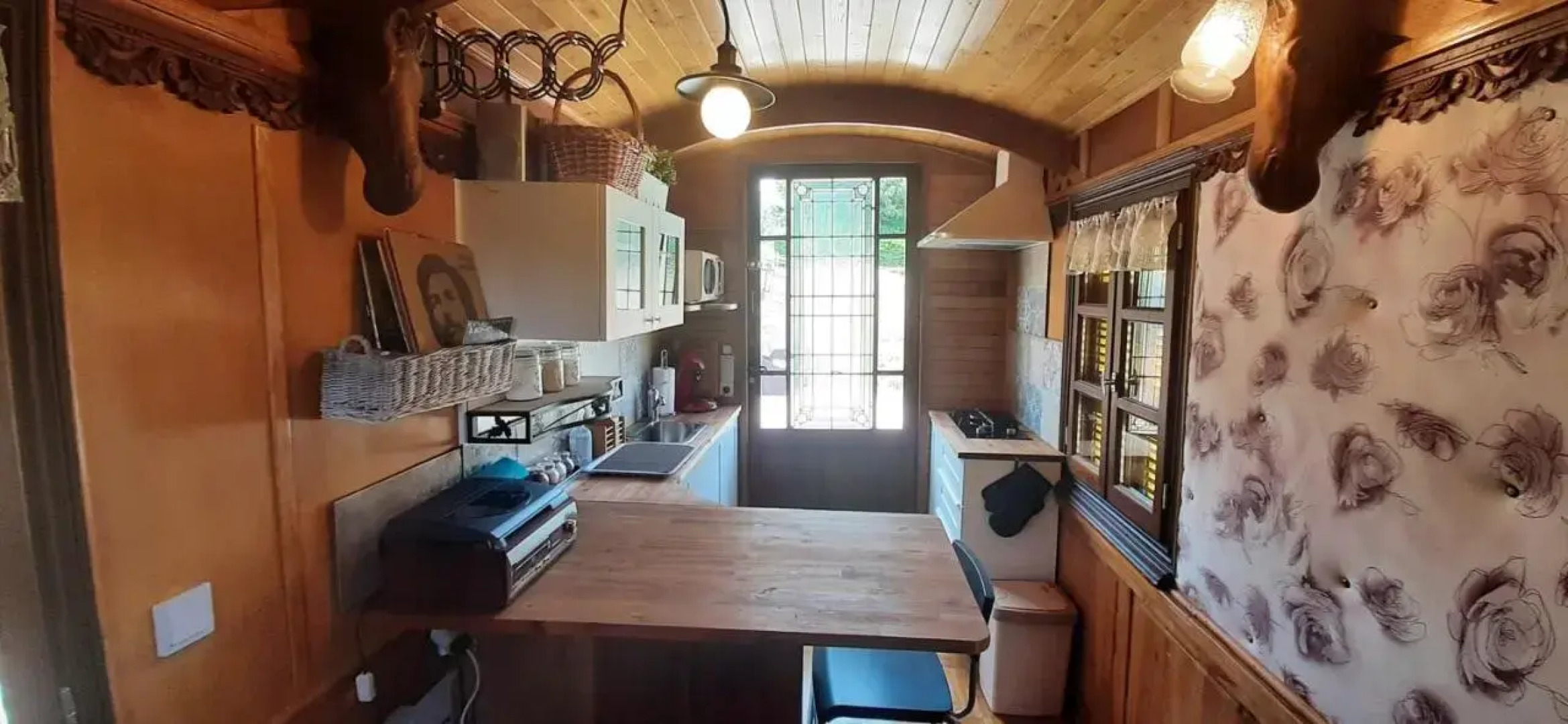 Holiday Home Montjoie-en-Couserans