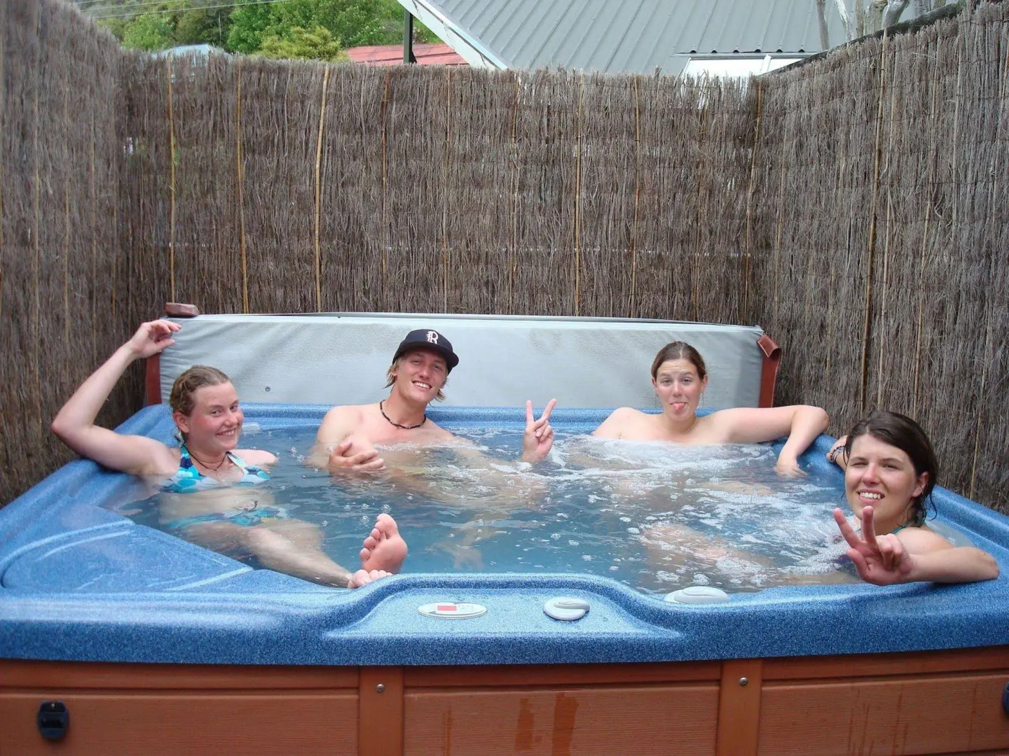 Noah's Ark Flashpacker