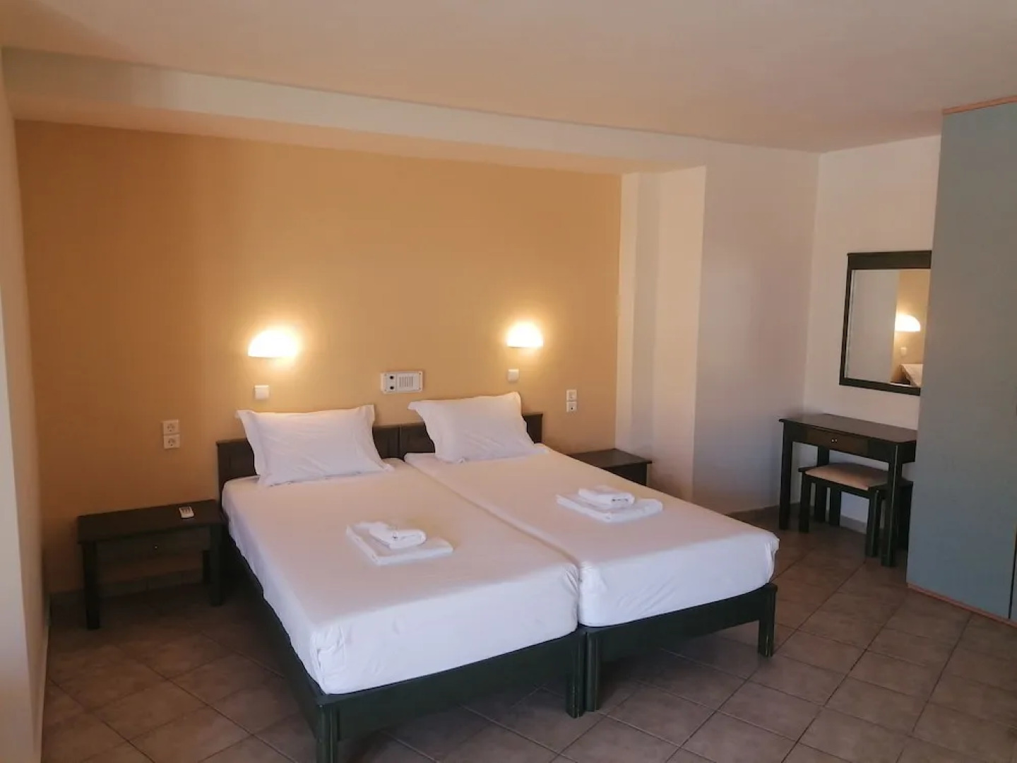 Villiana Holiday Apartments