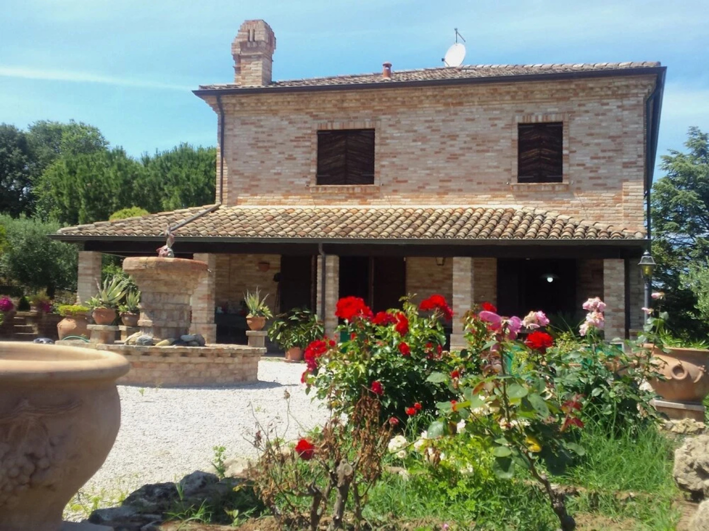 Beautiful Villa With Private Swimming Pool and Close to the sea