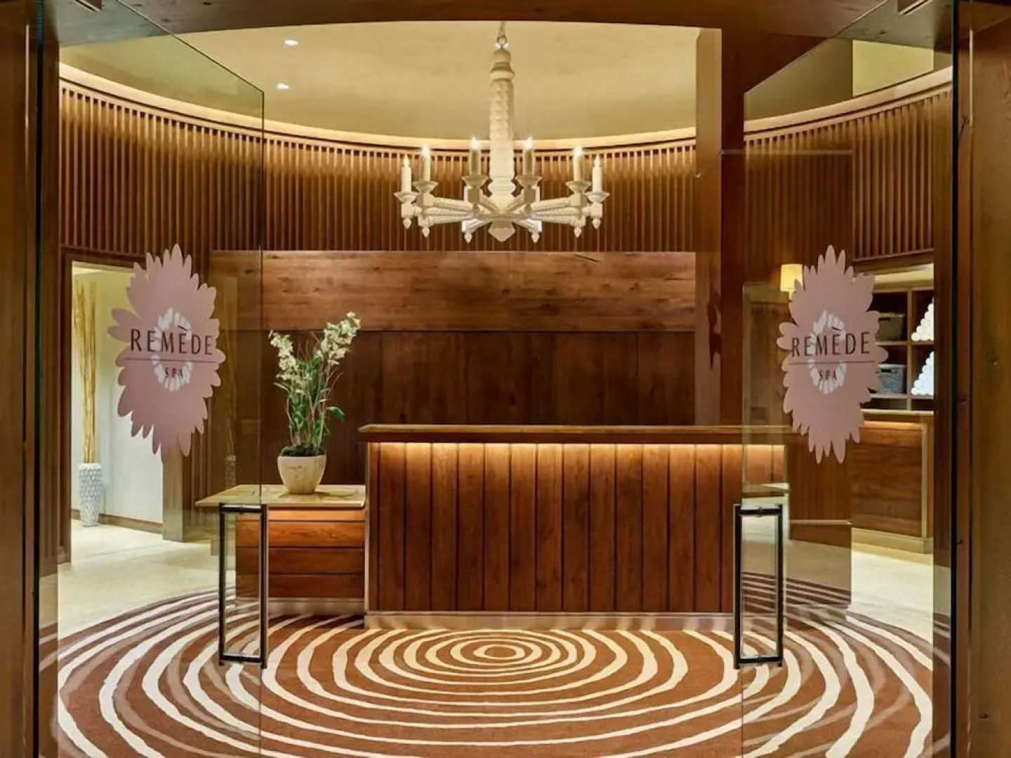 Aspen St. Regis Luxury 3 Bedroom Residence - 5-star Resort in World Class Destination