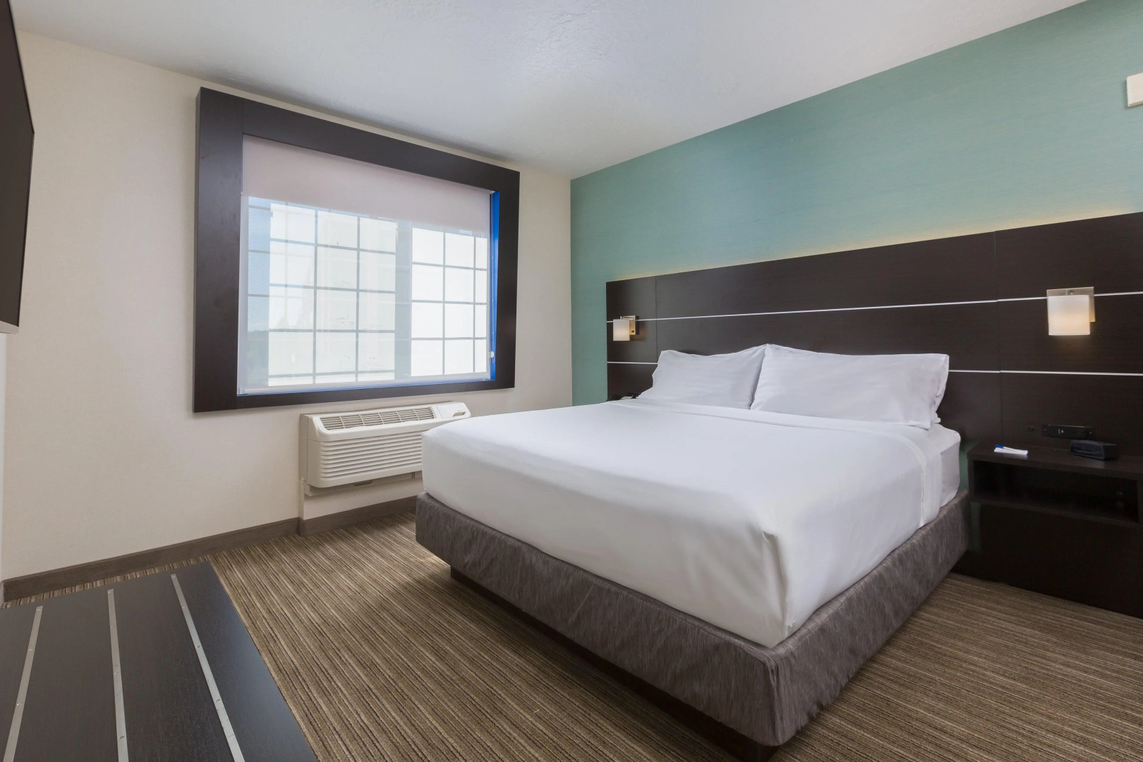Holiday Inn Express Hotel & Suites Eugene Downtown-University by IHG