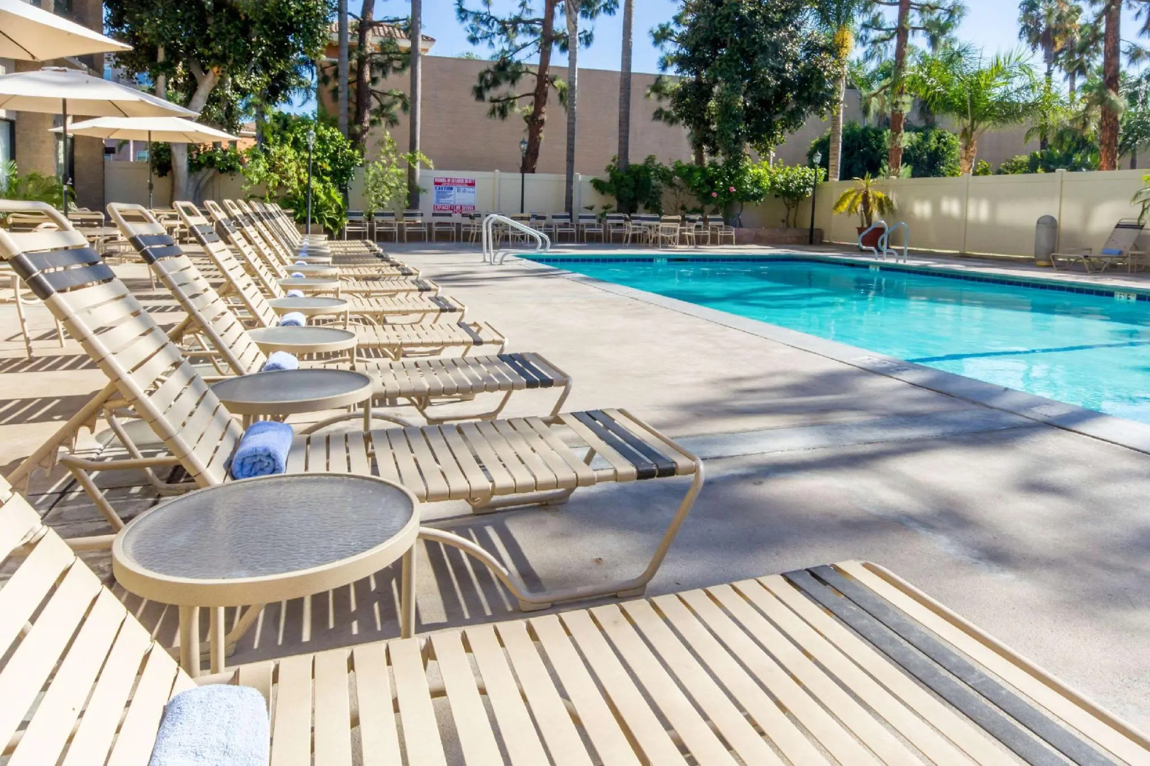 Clarion Hotel Anaheim Resort