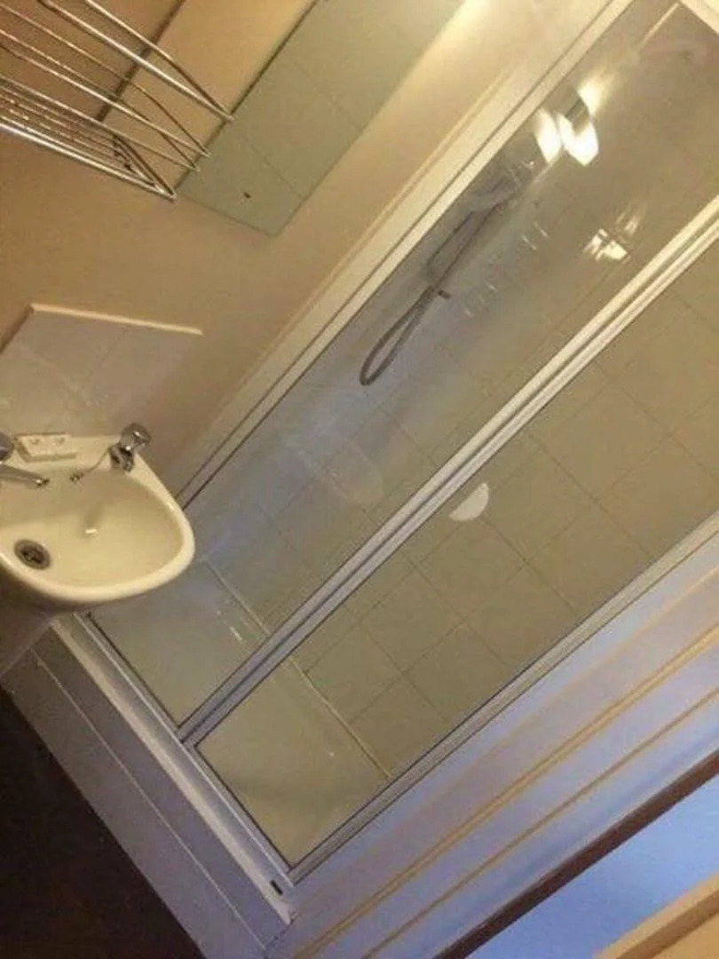 The Greenwich Rooms - Burger & Bird Bar & Restaurant