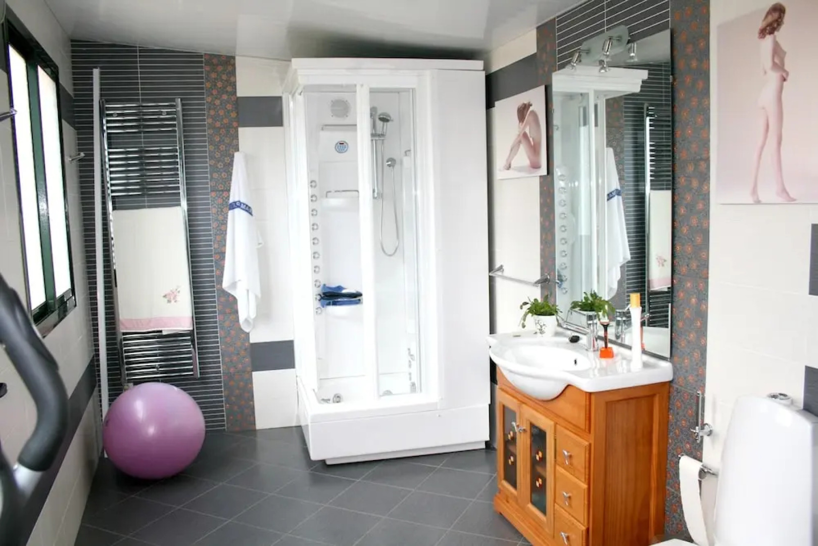 Villa With 4 Bedrooms in Tui, With Wonderful Mountain View, Private Pool and Enclosed Garden