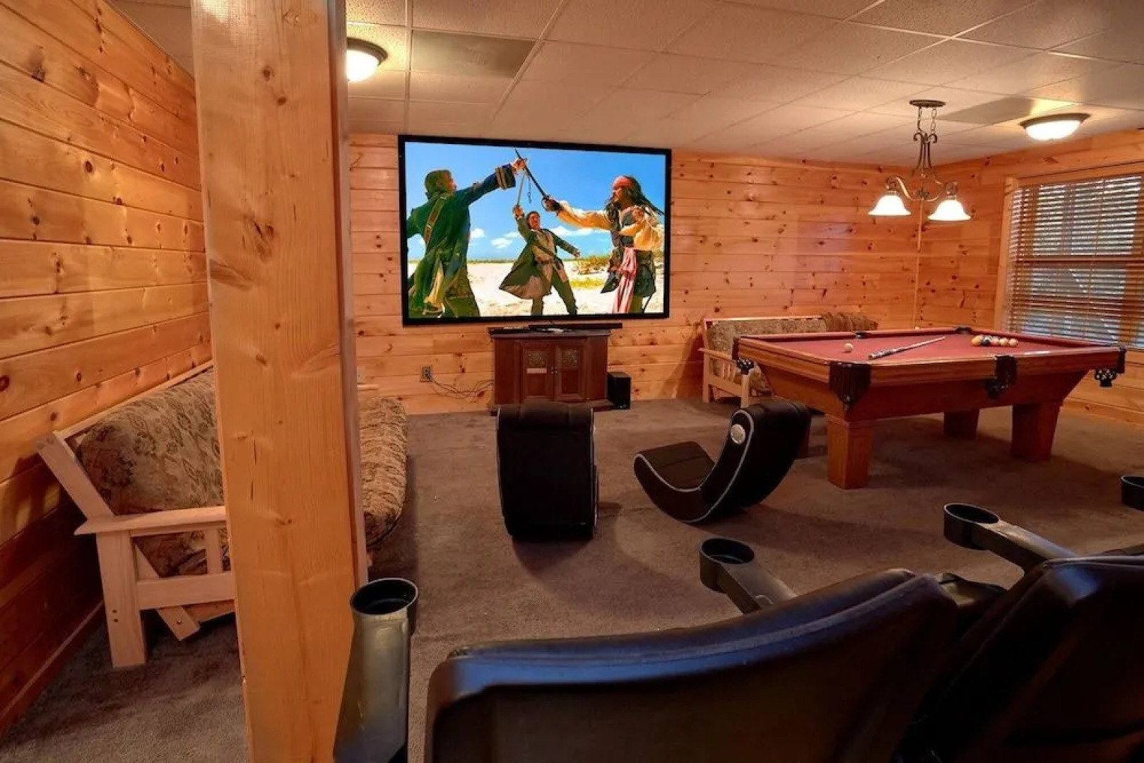 Moonshiners View Apartment 2