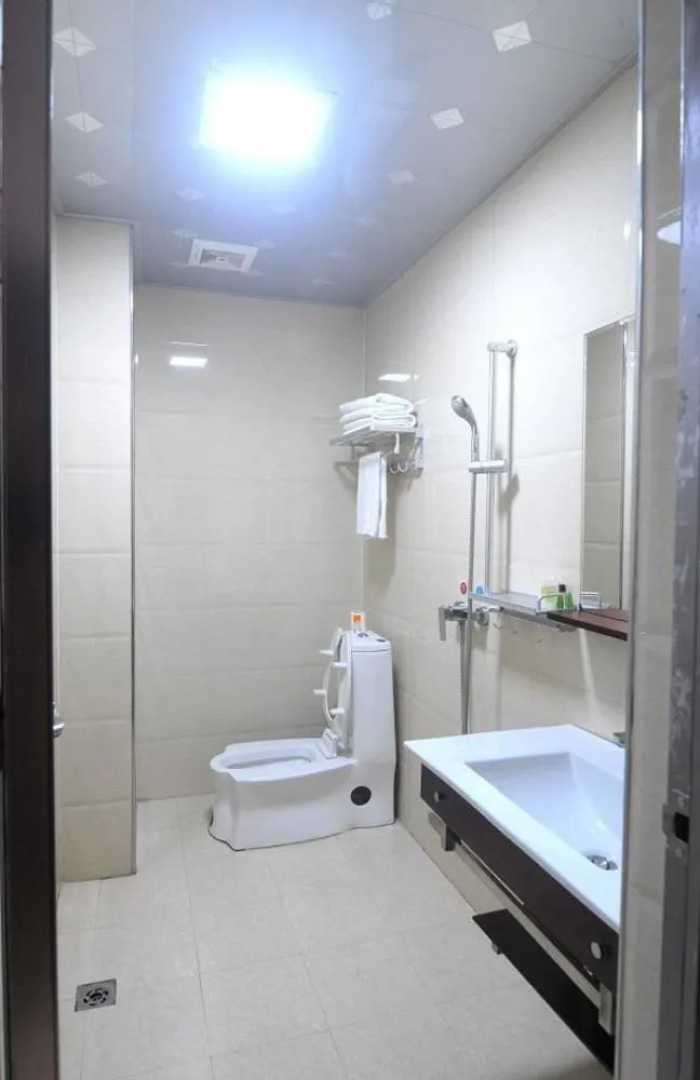 Danxia Mountain Shanghaojia Hotel