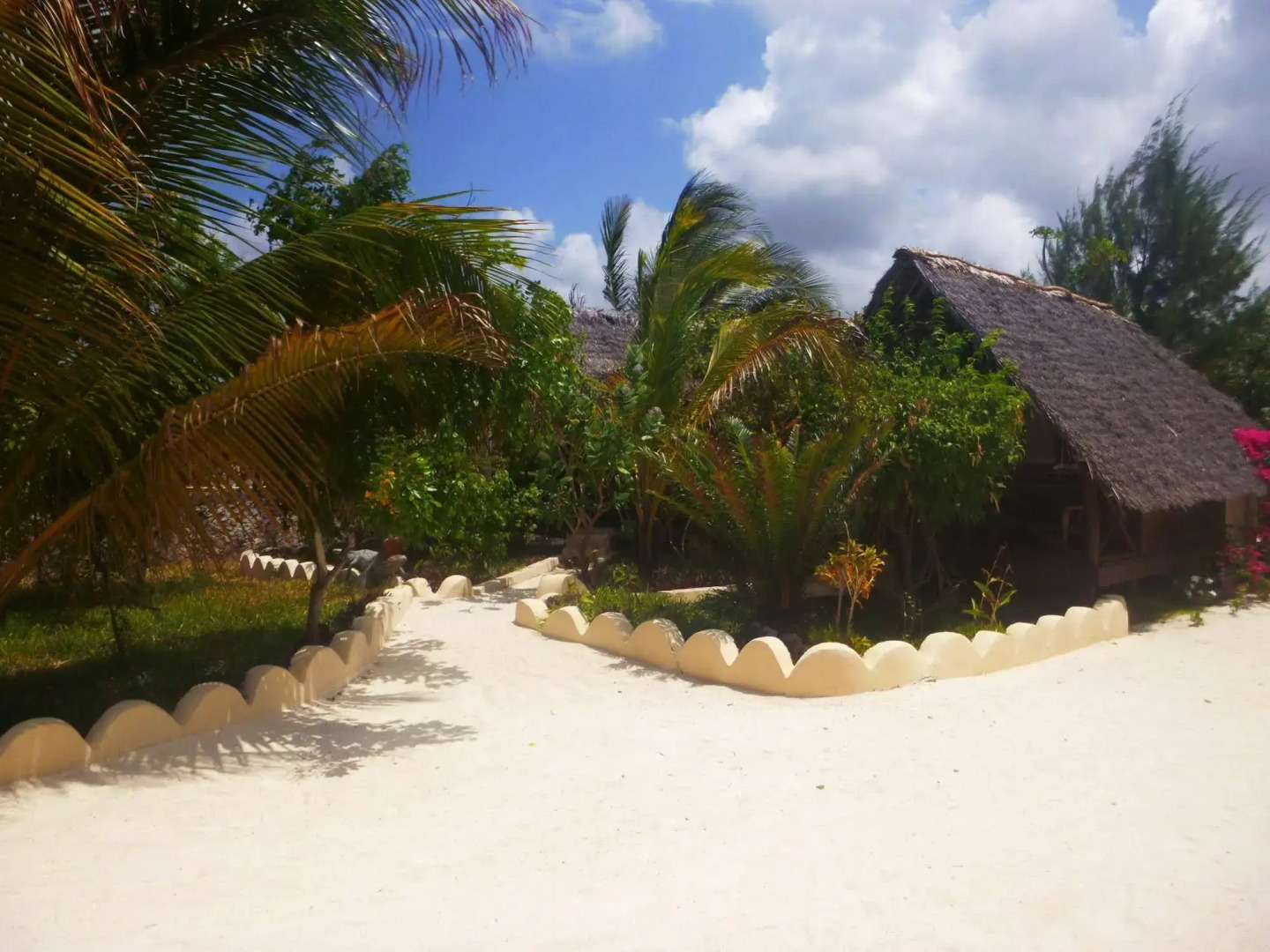 Zanzest Beach Bungalows